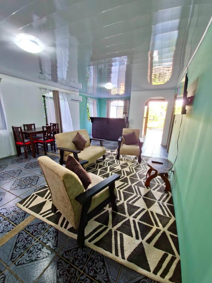 Micheck Beach House Tortuguero Exteriér fotografie